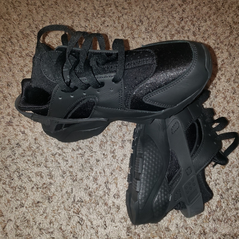 New Nike Air Huarache | Sz 8 - Picture 2 of 6